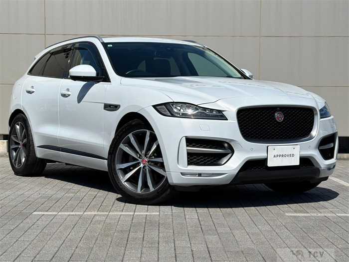2017 Jaguar F-Pace