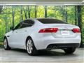 2017 Jaguar XE