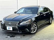 2014 Lexus LS