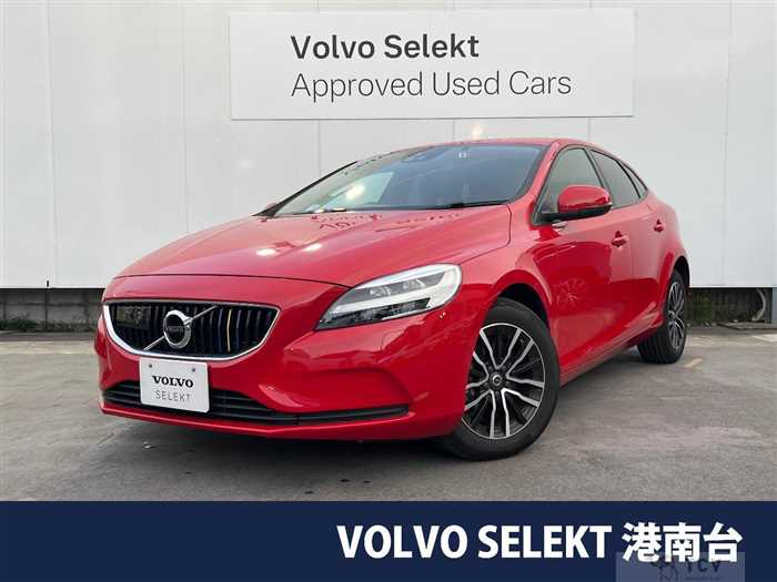 2018 Volvo V40