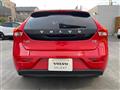 2018 Volvo V40