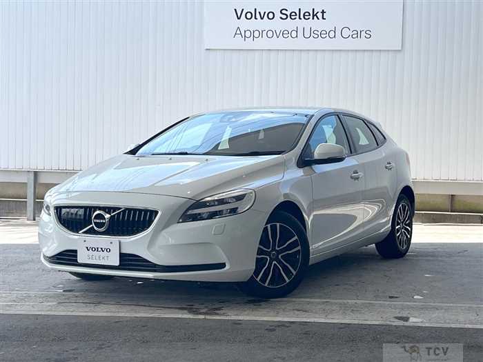 2019 Volvo V40