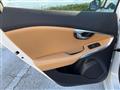 2017 Volvo V40
