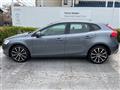 2017 Volvo V40
