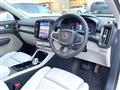2022 Volvo XC40