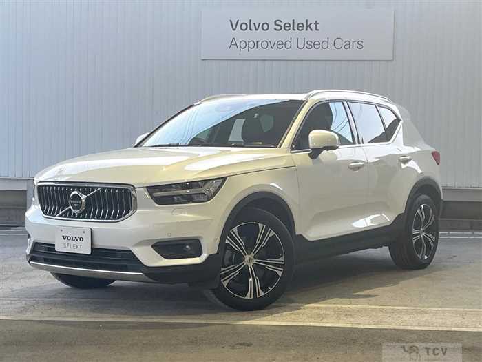 2021 Volvo XC40