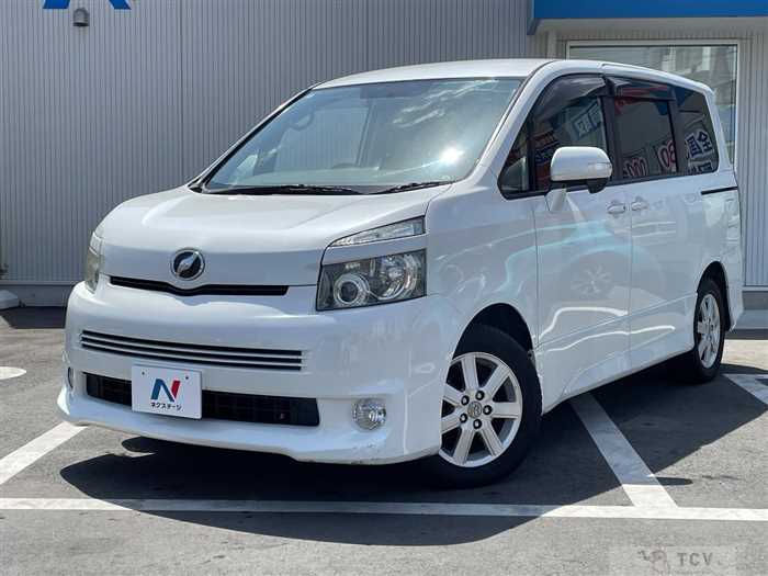 2008 Toyota Voxy