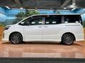 2016 Toyota Voxy