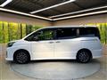 2017 Toyota Voxy