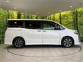 2020 Toyota Voxy