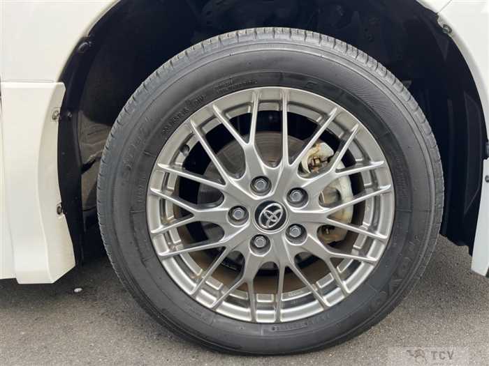 2017 Toyota Noah