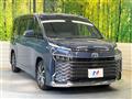 2022 Toyota Voxy
