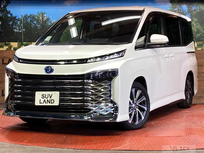 2023 Toyota Voxy