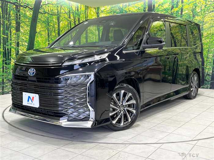 2023 Toyota Voxy