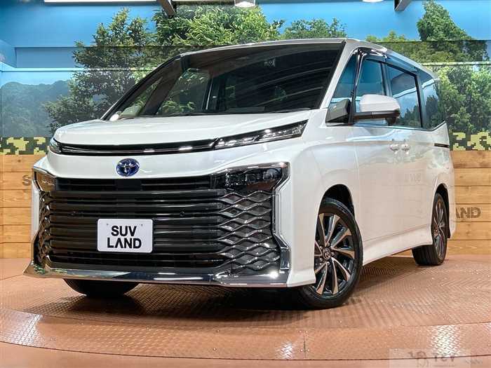 2023 Toyota Voxy
