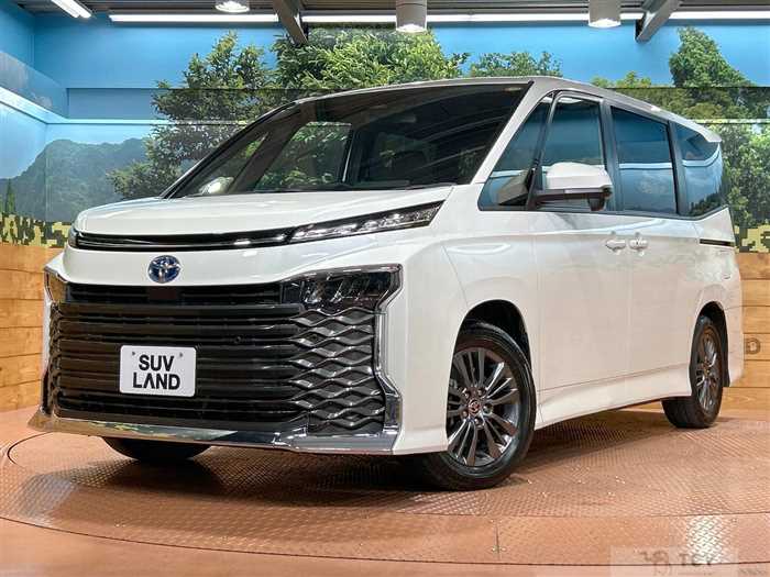 2024 Toyota Voxy