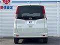 2011 Nissan ROOX
