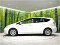 2011 Toyota PRIUS α