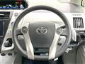 2011 Toyota PRIUS α