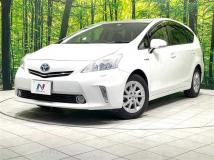 2011 Toyota PRIUS α