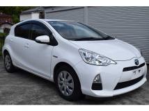 2013 Toyota AQUA