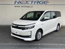 2014 Toyota Voxy