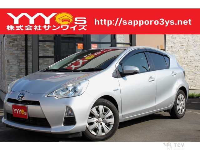 2013 Toyota AQUA