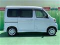 2011 Daihatsu Atrai Wagon