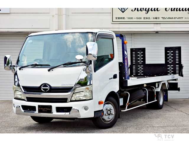 2012 Hino Dutro