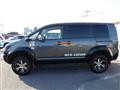 2017 Mitsubishi Delica D5