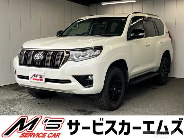 2022 Toyota Land Cruiser Prado