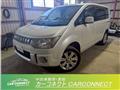 2011 Mitsubishi Delica D5
