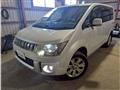2011 Mitsubishi Delica D5