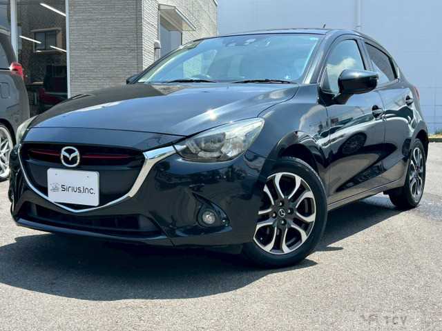 2015 Mazda Demio