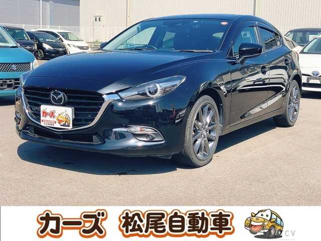 2017 Mazda Axela