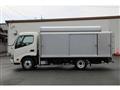 2017 Hino Dutro