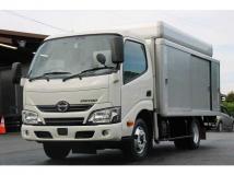 2017 Hino Dutro