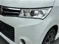 2010 Nissan ROOX
