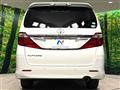 2013 Toyota Alphard