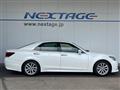 2013 Toyota Crown Hybrid