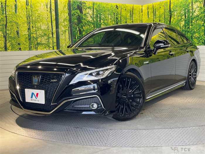 2018 Toyota Crown Hybrid
