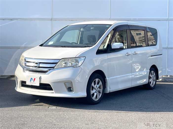 2011 Nissan Serena