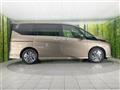 2025 Nissan Serena