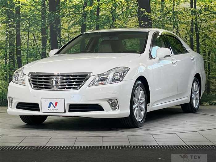 2010 Toyota Crown