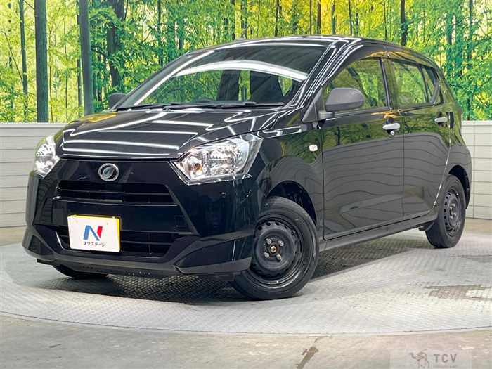 2017 Daihatsu Mira Es
