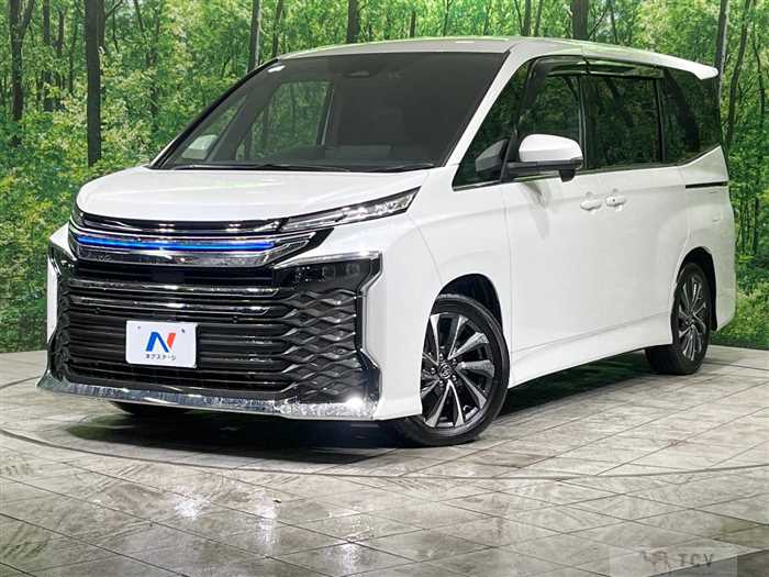 2024 Toyota Voxy