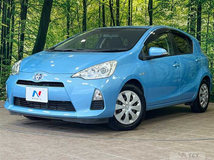 2012 Toyota AQUA