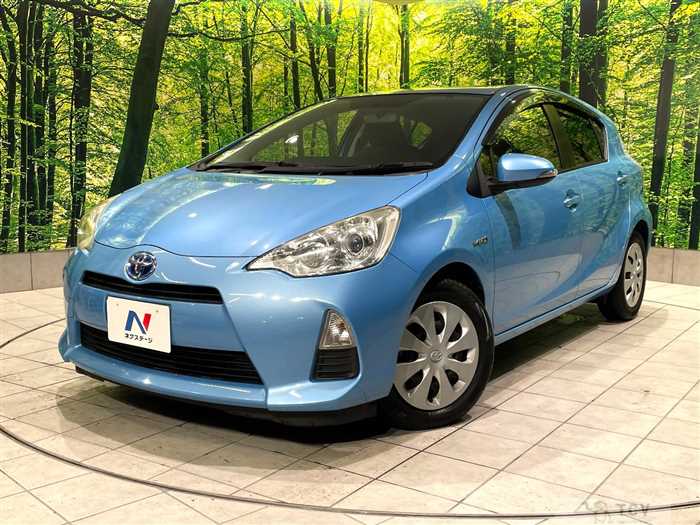 2013 Toyota AQUA