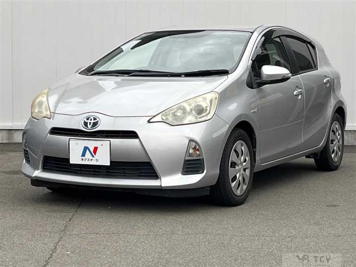 2013 Toyota AQUA