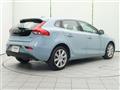 2016 Volvo V40